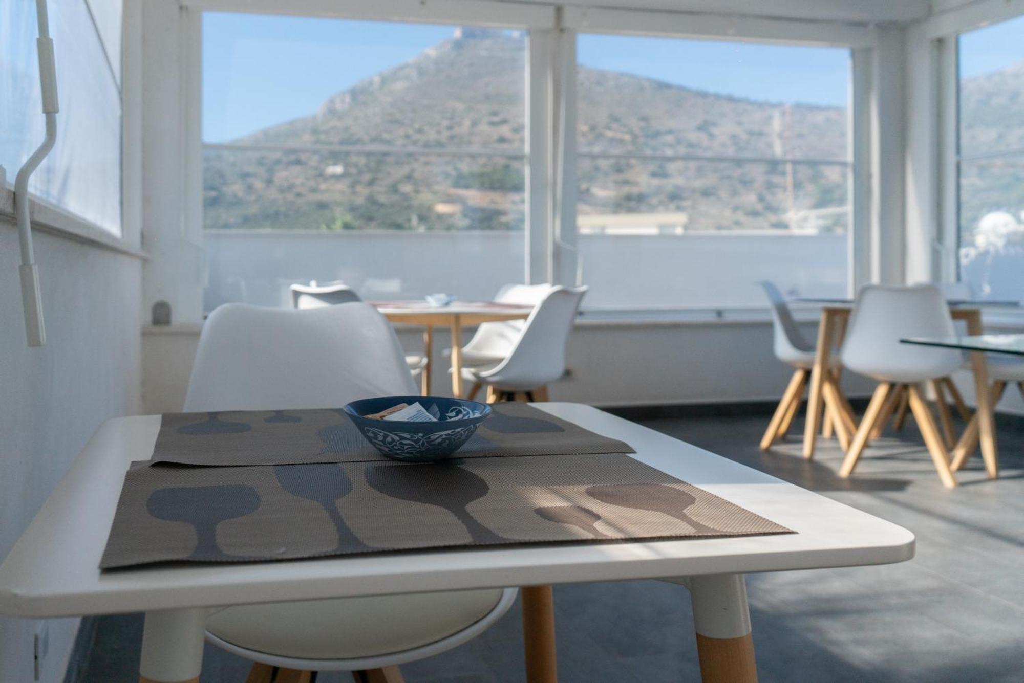 Ponente & Maestro Rooms Favignana Exterior photo