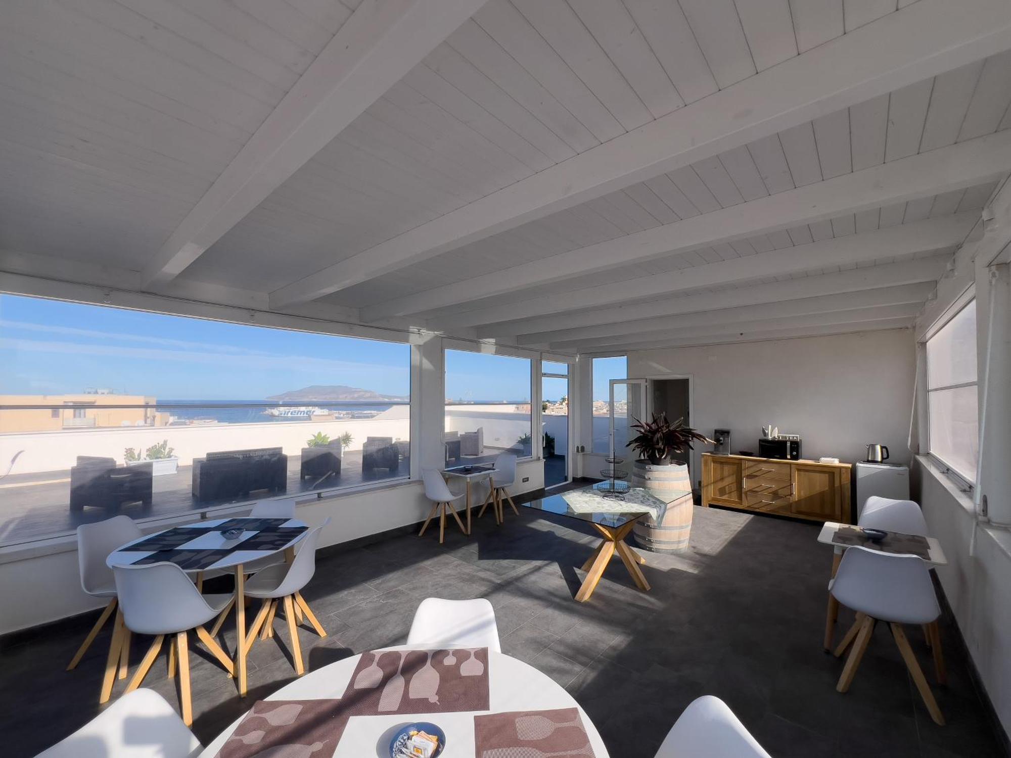 Ponente & Maestro Rooms Favignana Exterior photo